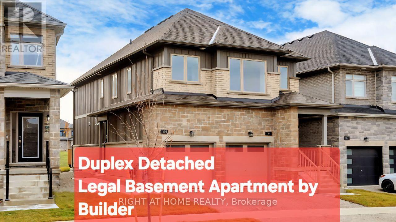 19 BARNYARD TRAIL, Barrie, Ontario