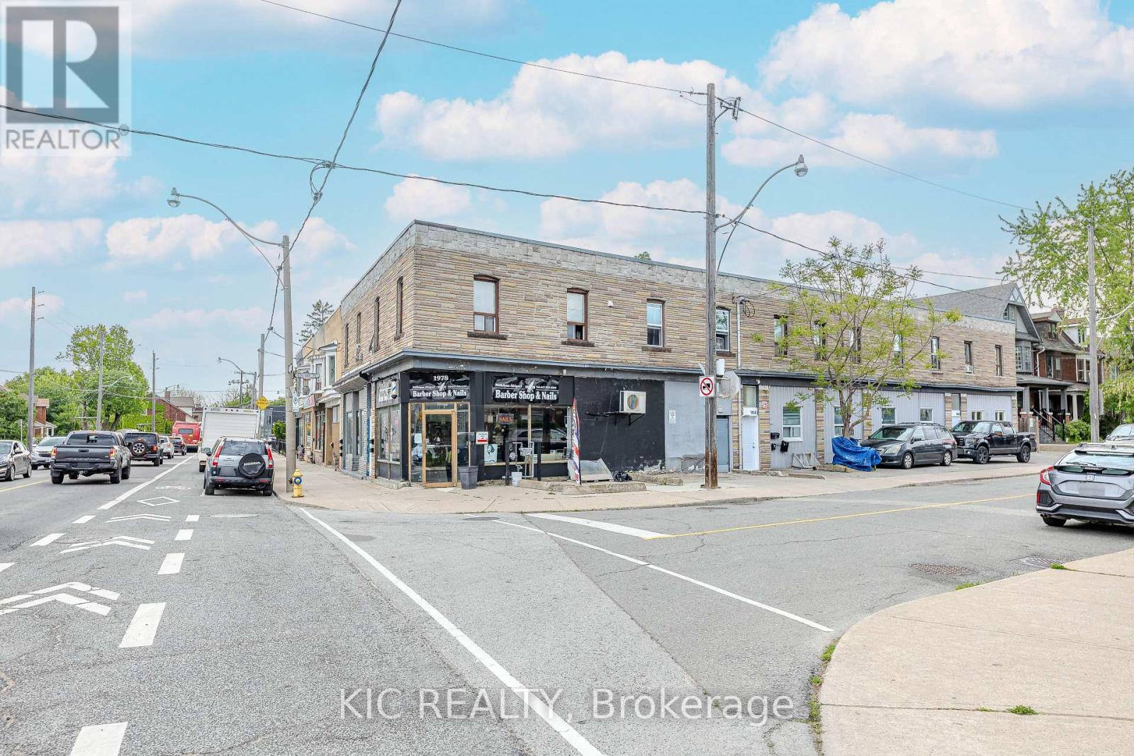 1 - 1980 Davenport Road, Toronto, Ontario  M6N 1C4 - Photo 22 - W12193932