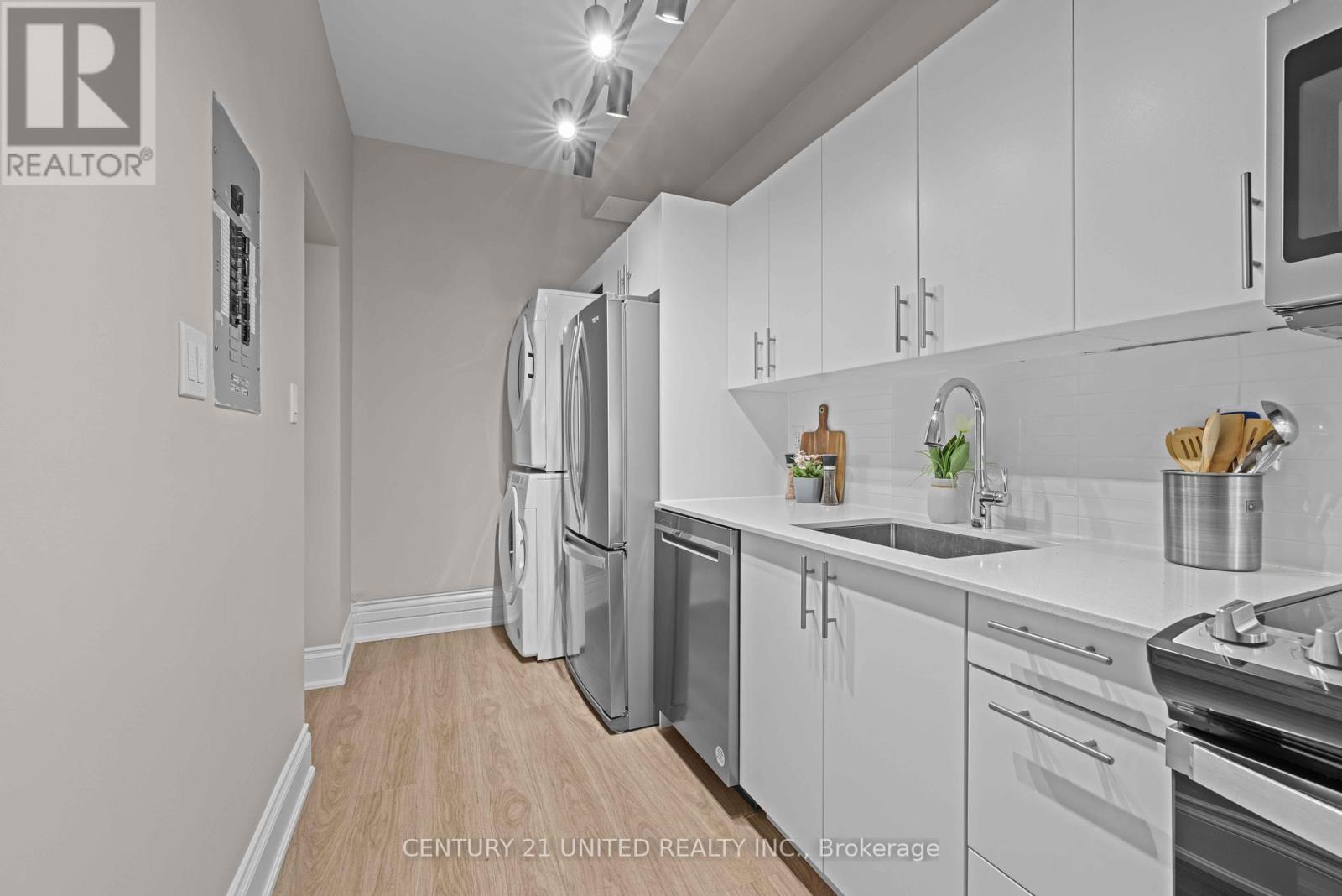 306 - 442 George Street N, Peterborough Central, Ontario  K9H 3R7 - Photo 7 - X12199839