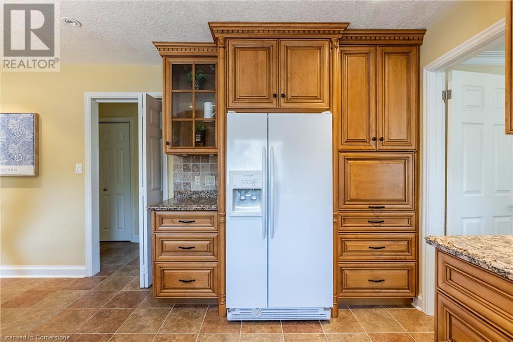 158 Marigold Court, Ancaster, Ontario  L9G 3M3 - Photo 16 - 40722744