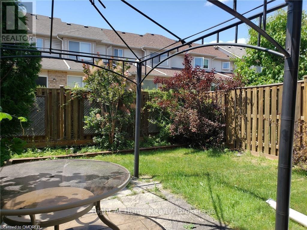 2467 Carberry Way, Oakville, Ontario  L6M 4S5 - Photo 15 - W12199618