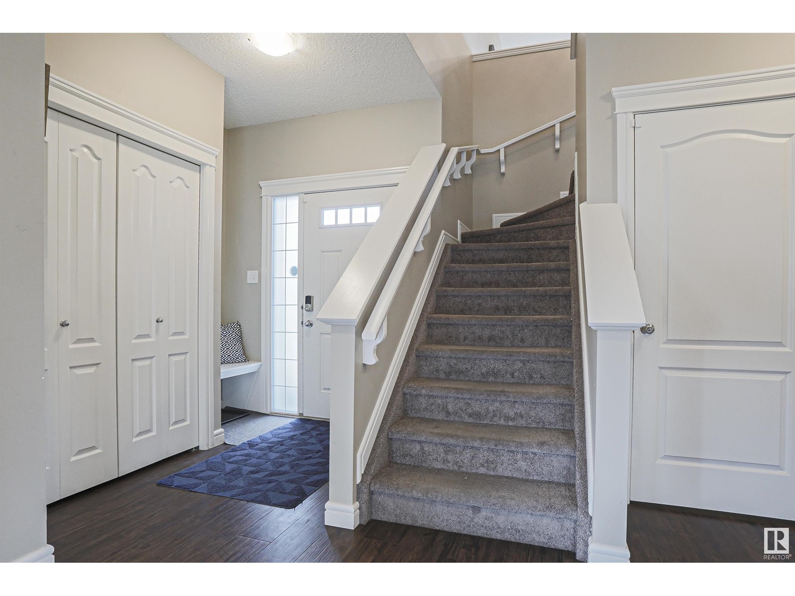 1219 26 Av Nw, Edmonton, Alberta  T6T 2E5 - Photo 3 - E4440603