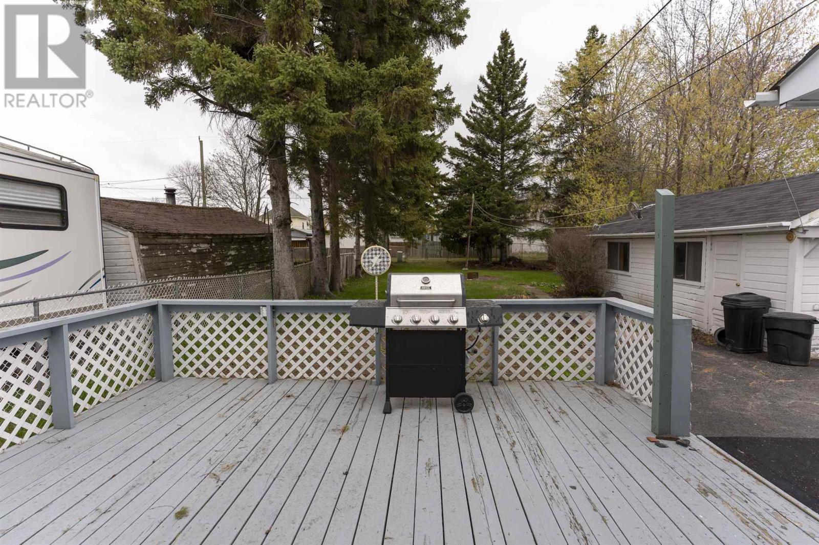 355 Francis St E, Thunder Bay, Ontario  P7E 4B4 - Photo 32 - TB251419