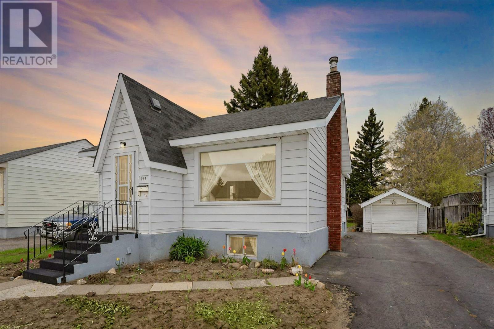 Property at 355 Francis ST E image 1