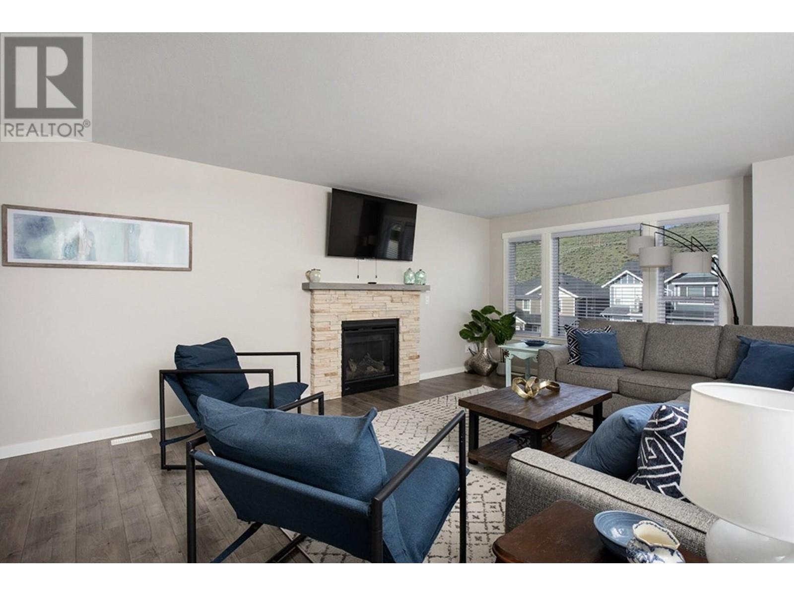 Property at 2190 Saddleback Drive image 4