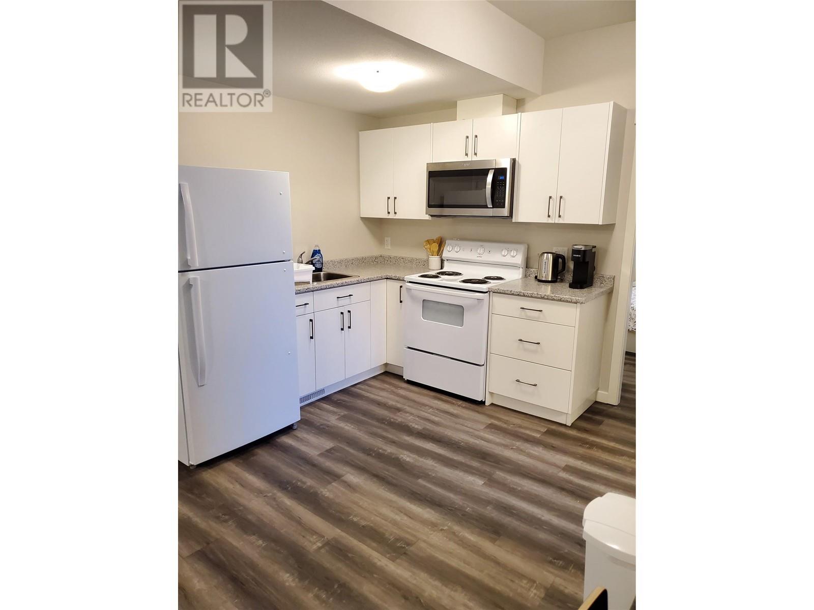 2190 Saddleback Drive, Kamloops, British Columbia  V2B 0B9 - Photo 18 - 10350214