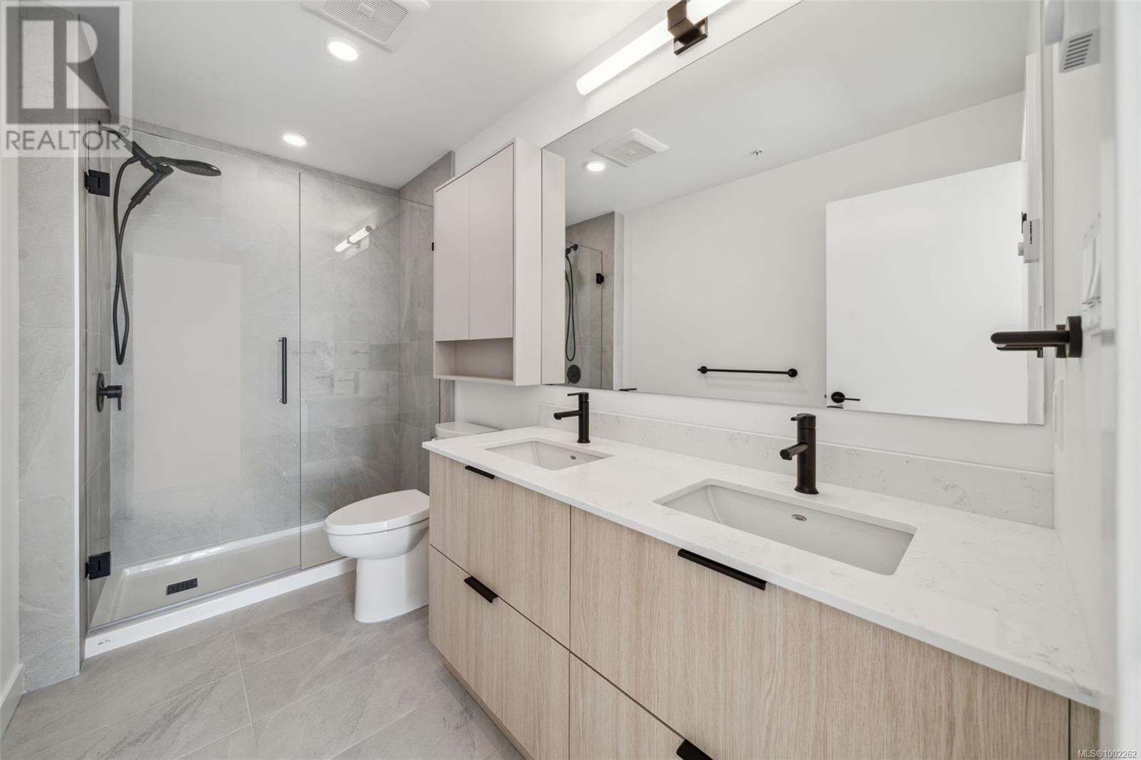 Property at 105 3564B Ryder Hesjedal Way image 2