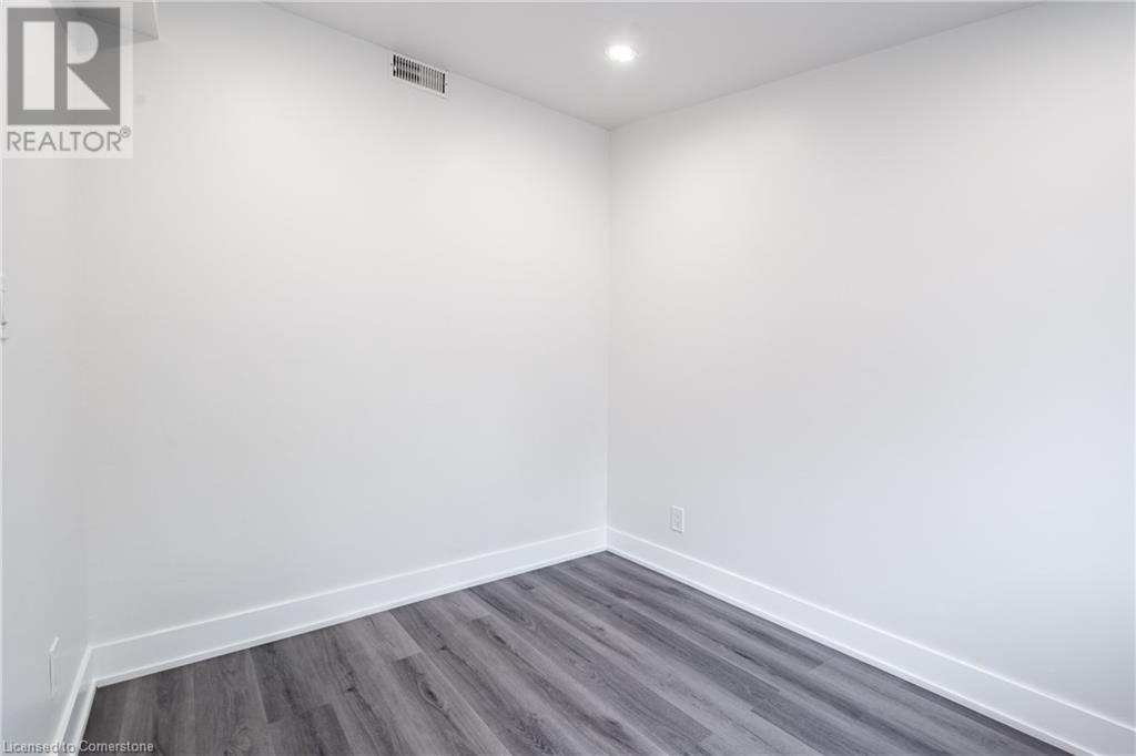 22 Shickluna Street, St. Catharines, Ontario  L2S 1L4 - Photo 27 - 40728788