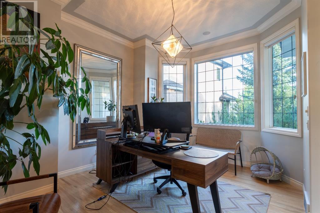Property at 210 Evergreen Mews SW image 5