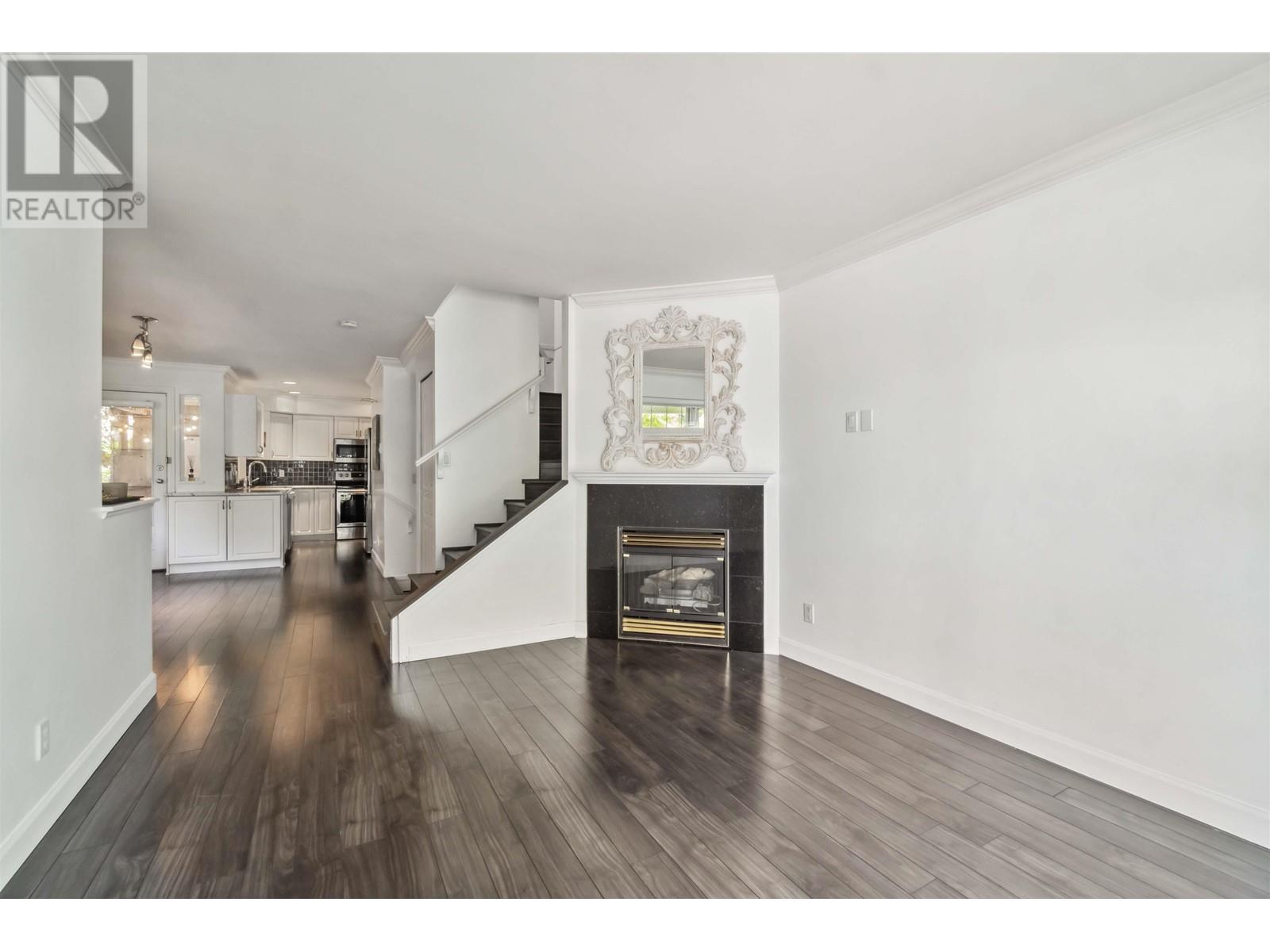 1 1940 Chesterfield Avenue, North Vancouver, British Columbia  V7M 2P5 - Photo 7 - R3011914
