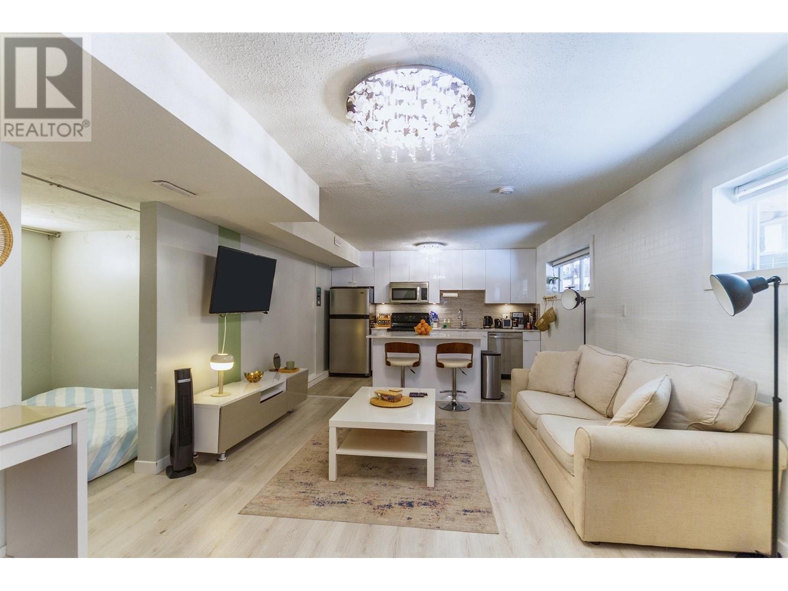 2170 Capilano Road, North Vancouver, British Columbia  V7P 3B9 - Photo 23 - R3011943