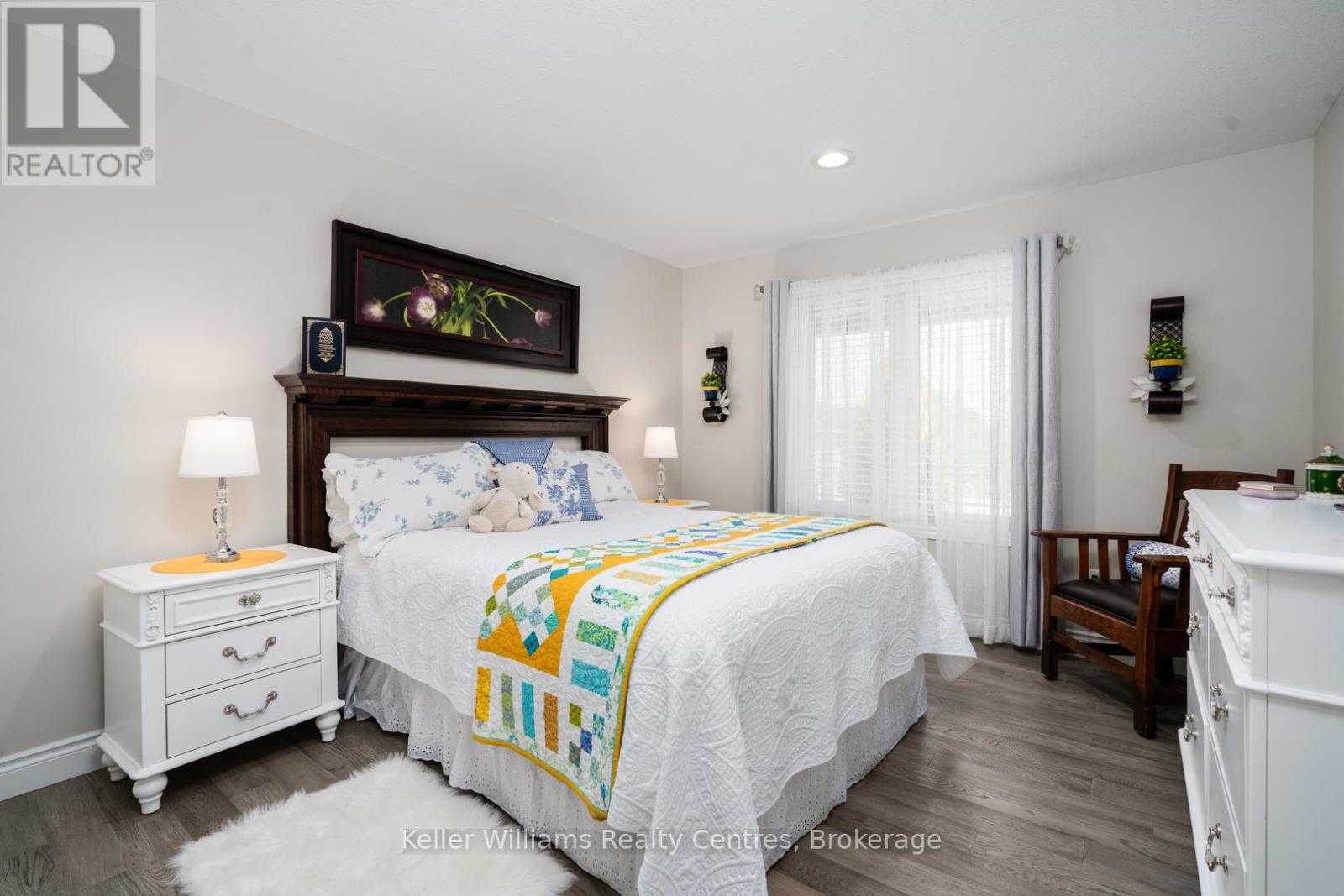 875 17th Street, Hanover, Ontario  N4N 0B7 - Photo 19 - X12199837