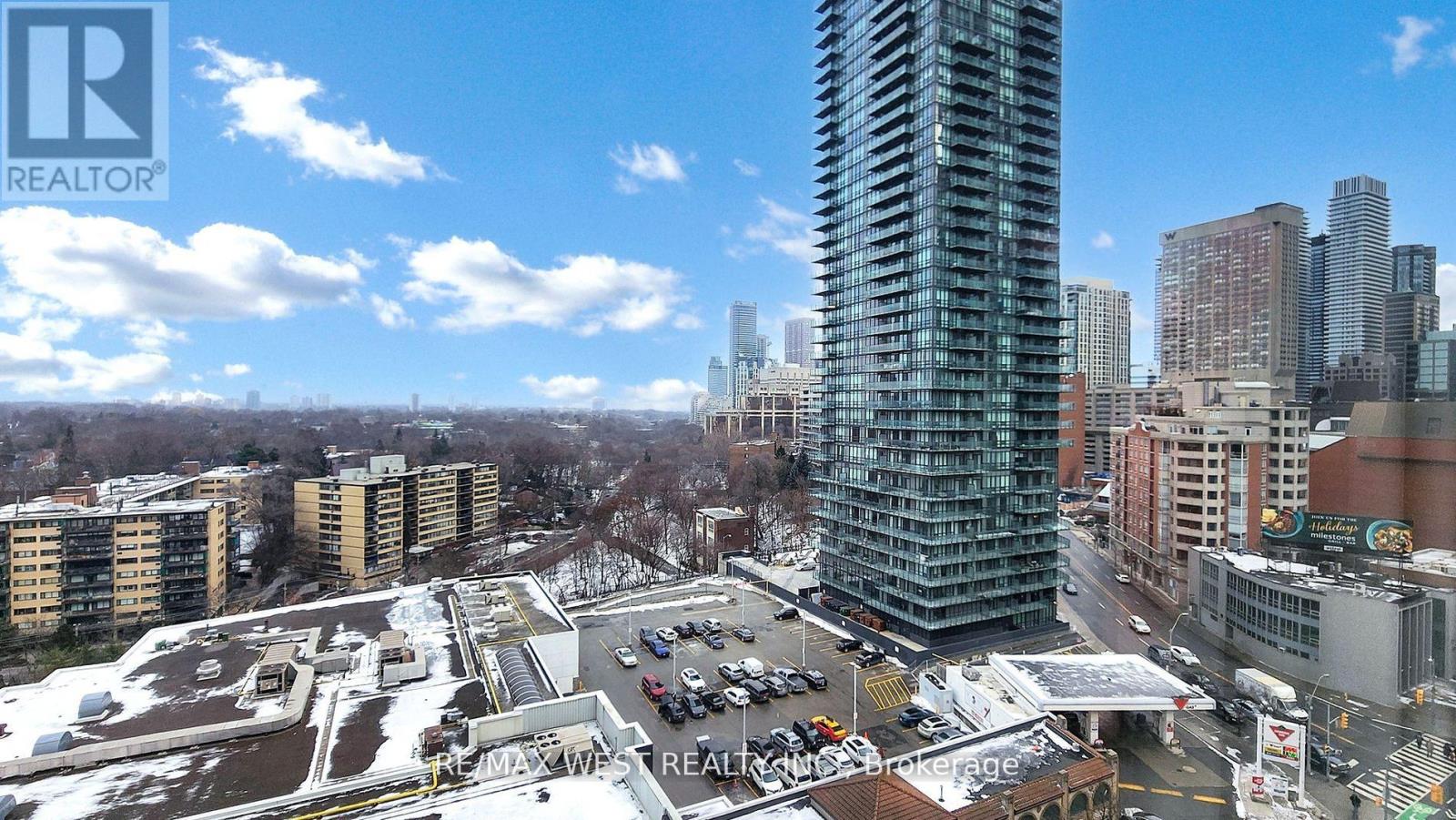 1403 - 900 Yonge Street, Toronto, Ontario  M4W 3P5 - Photo 38 - C12199654