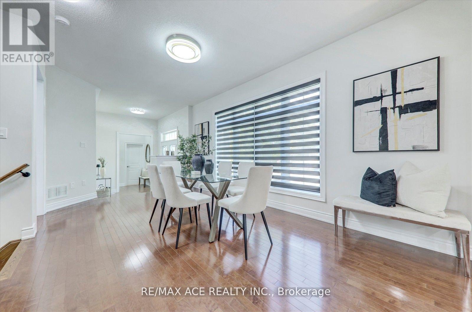 1 Goldthread Terrace, Toronto, Ontario  M3H 0B8 - Photo 11 - C12199659