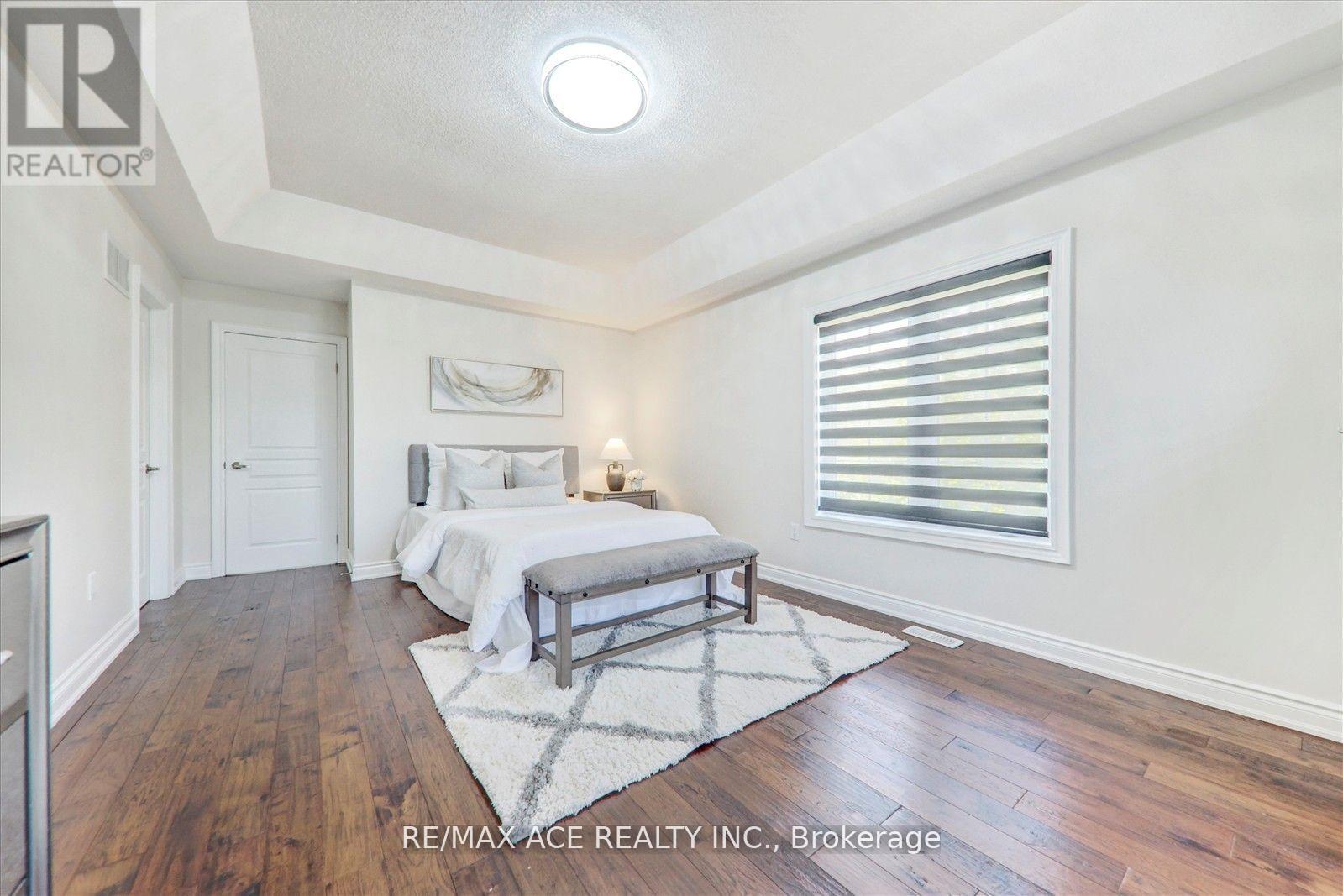 1 Goldthread Terrace, Toronto, Ontario  M3H 0B8 - Photo 23 - C12199659