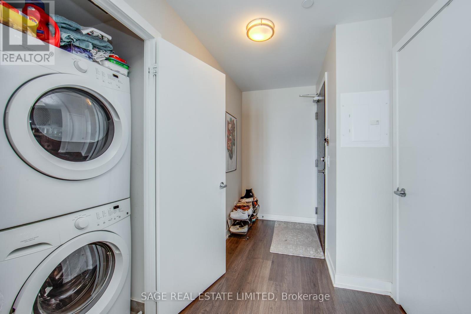 1912 - 225 Sackville Street, Toronto, Ontario  M5A 0B9 - Photo 20 - C12199677