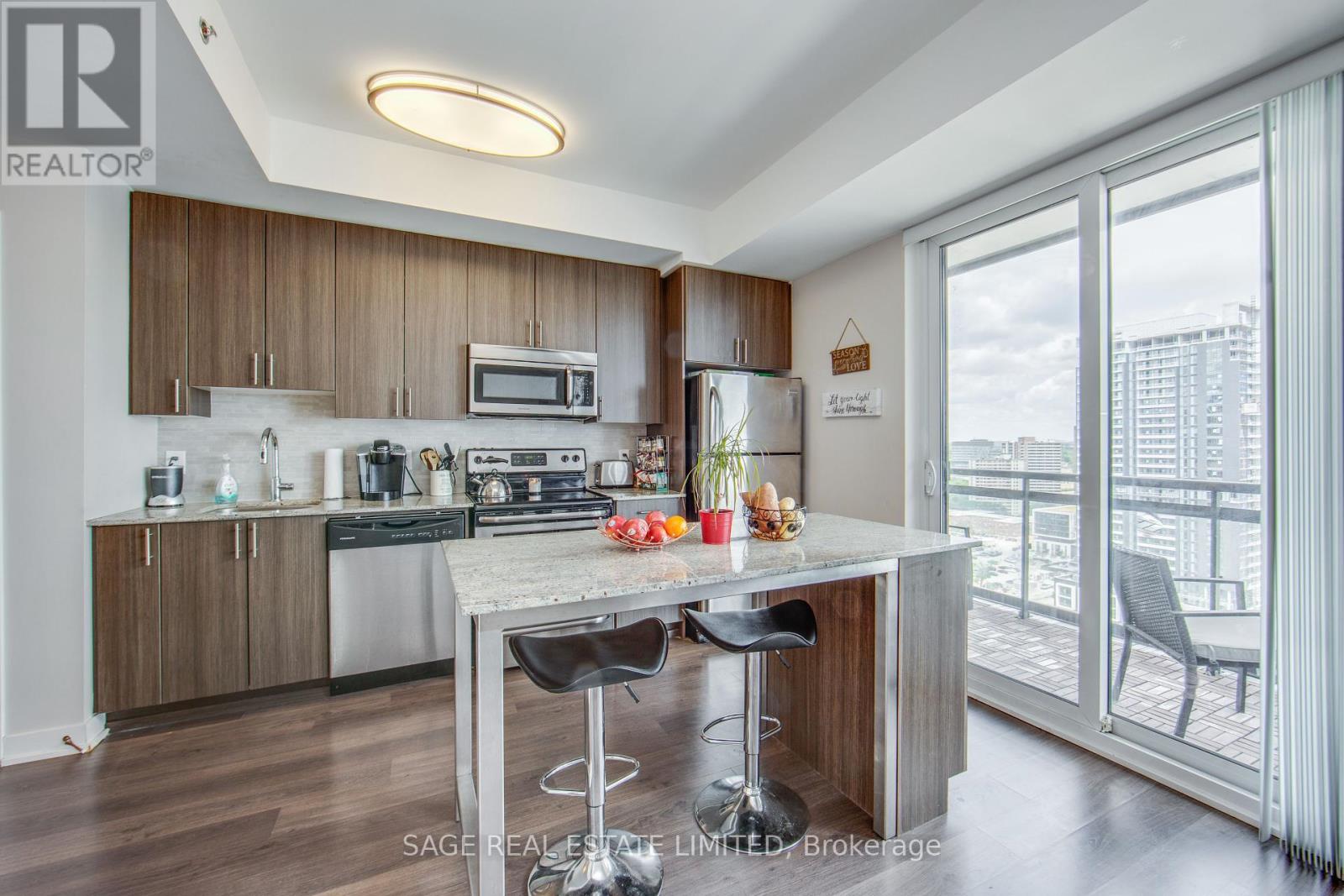 1912 - 225 Sackville Street, Toronto, Ontario  M5A 0B9 - Photo 6 - C12199677
