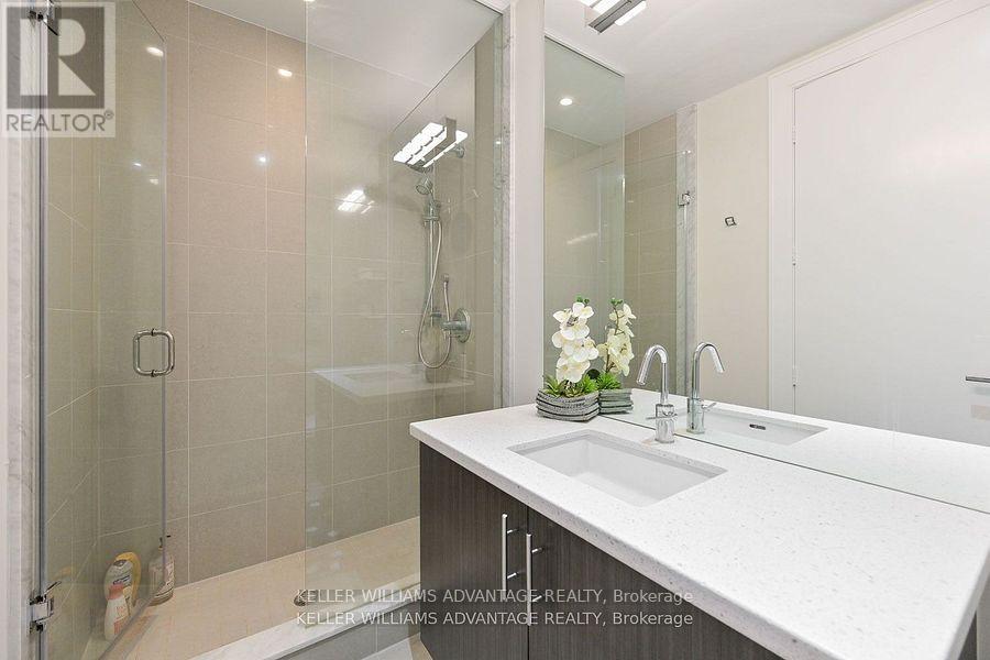 616 - 29 Queens Quay E, Toronto, Ontario  M5E 0A4 - Photo 18 - C12199682