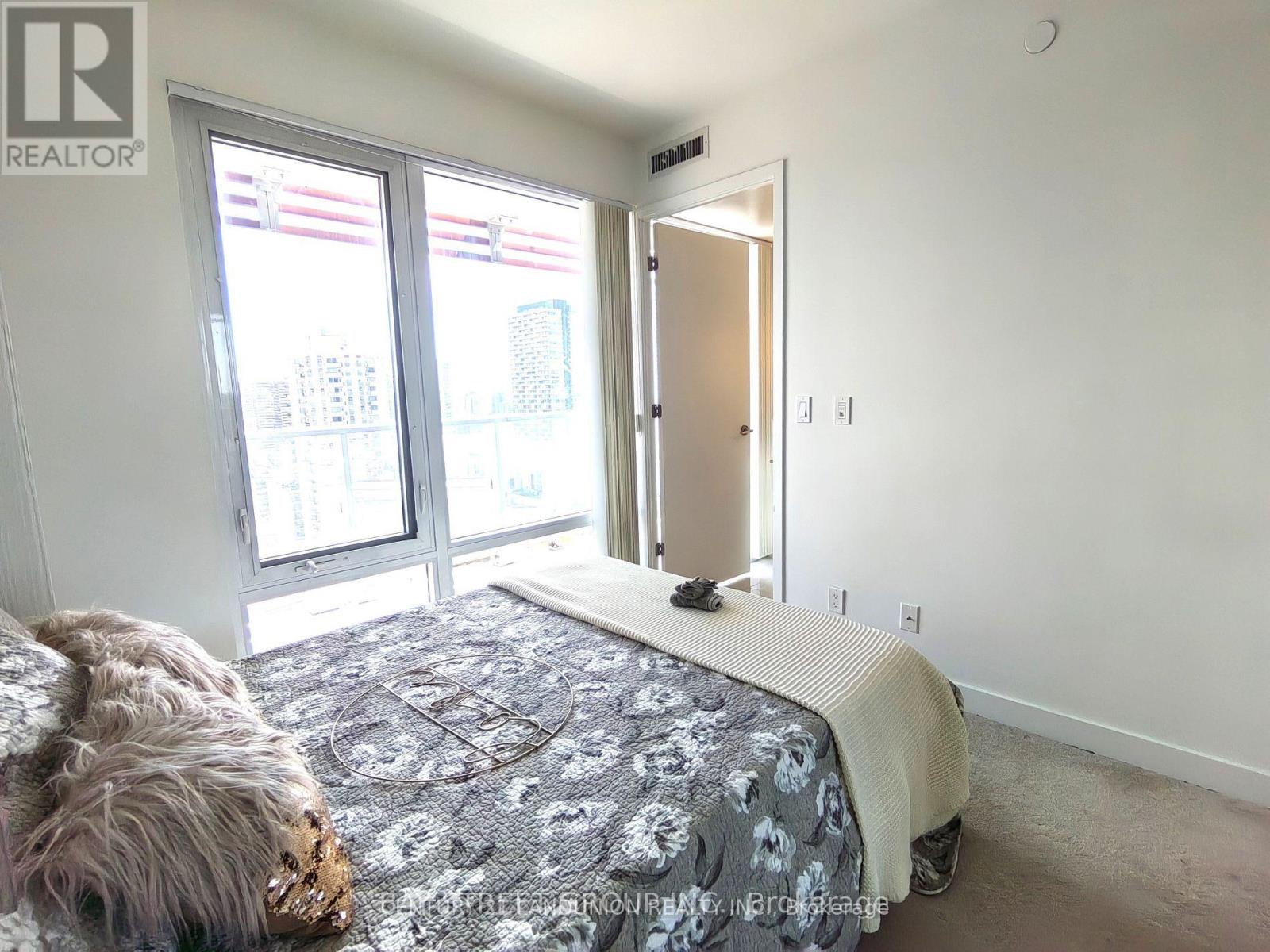 2008 - 18 Maitland Terrace, Toronto, Ontario  M4Y 1Y4 - Photo 13 - C12199789