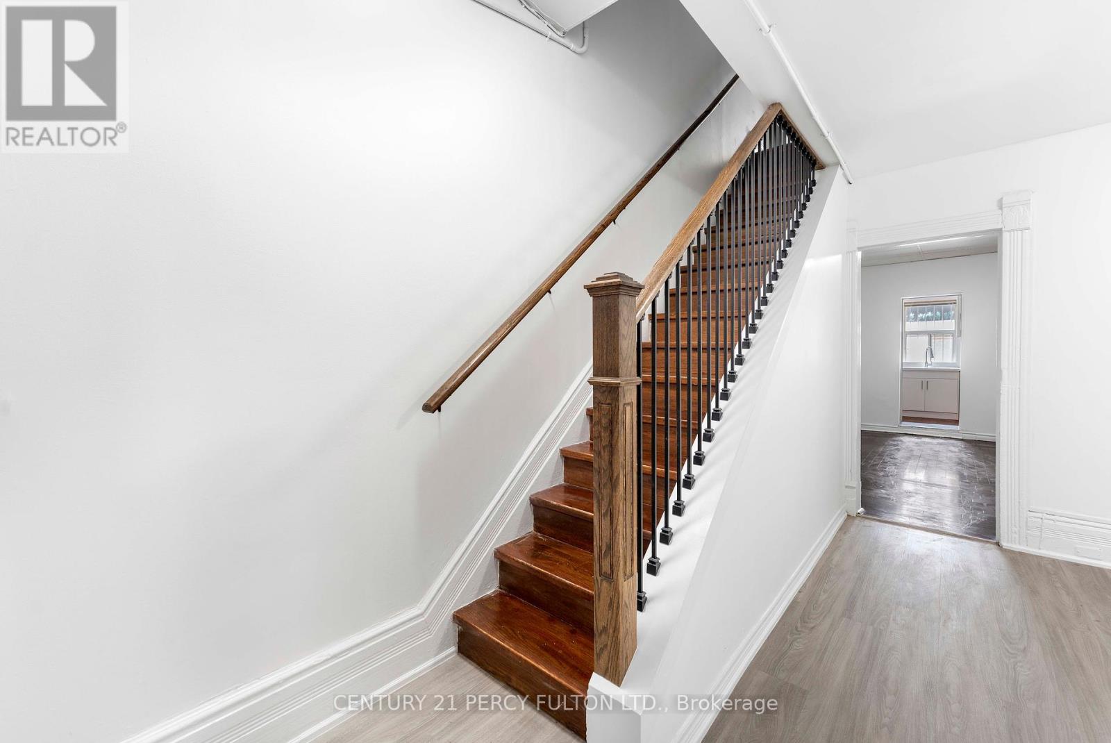 47 Grange Avenue, Toronto, Ontario  M5T 1C6 - Photo 15 - C12199825