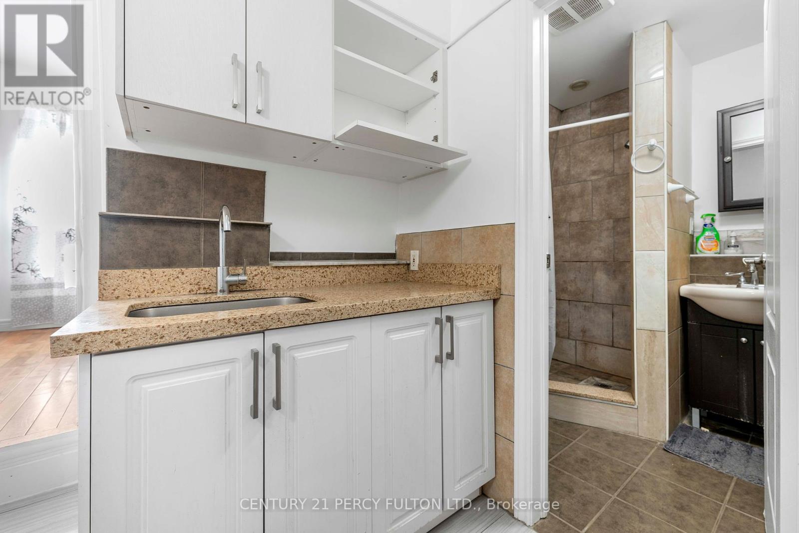 47 Grange Avenue, Toronto, Ontario  M5T 1C6 - Photo 29 - C12199825