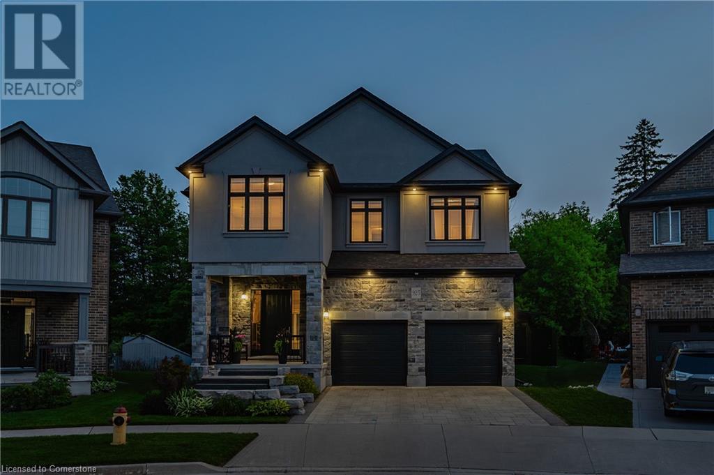 925 Deer Creek Court, Kitchener, Ontario  N2A 0J5 - Photo 2 - 40736470