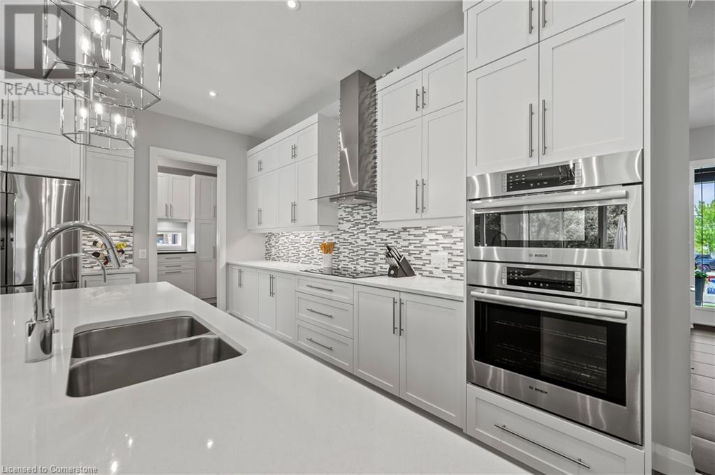 925 Deer Creek Court, Kitchener, Ontario  N2A 0J5 - Photo 10 - 40736470