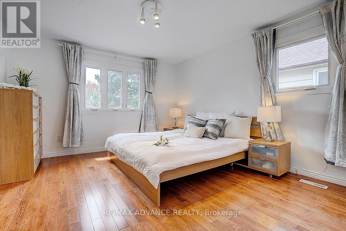 86 Placentia Boulevard, Toronto, Ontario  M1S 4C5 - Photo 23 - E12199622