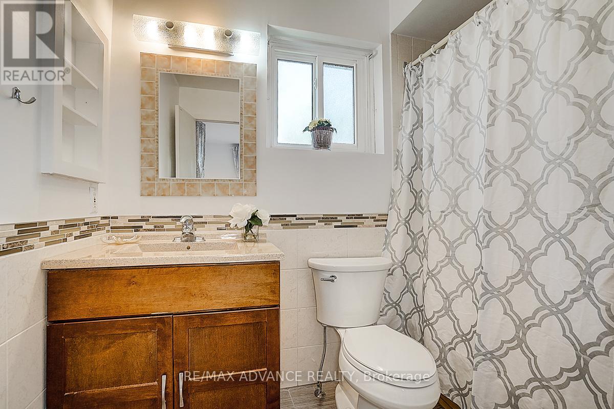 86 Placentia Boulevard, Toronto, Ontario  M1S 4C5 - Photo 24 - E12199622