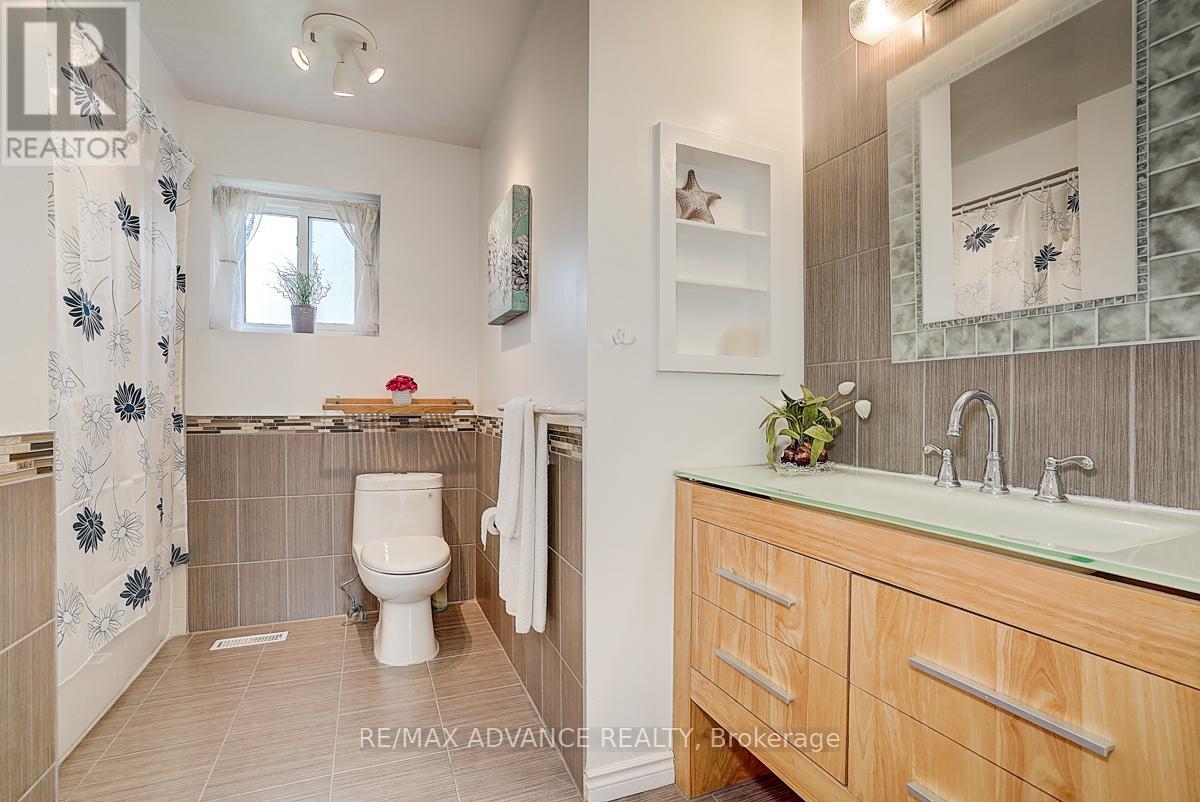 86 Placentia Boulevard, Toronto, Ontario  M1S 4C5 - Photo 28 - E12199622
