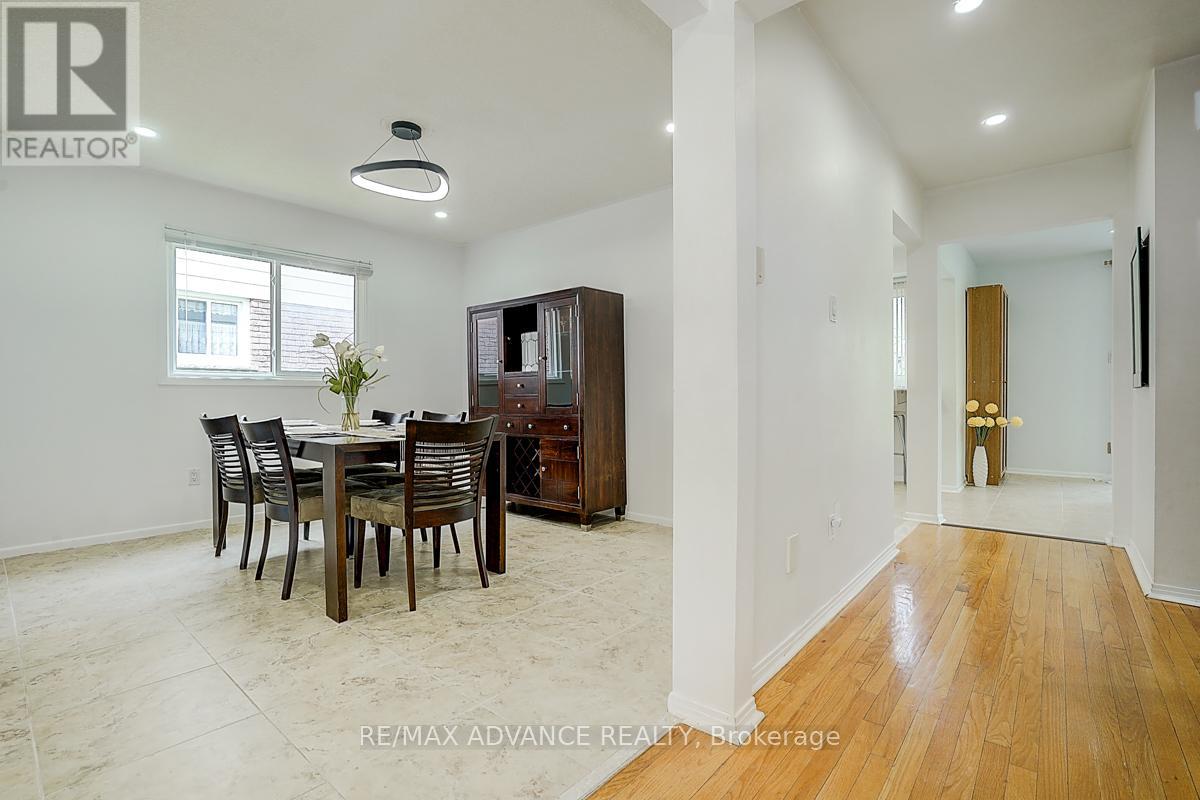 86 Placentia Boulevard, Toronto, Ontario  M1S 4C5 - Photo 8 - E12199622