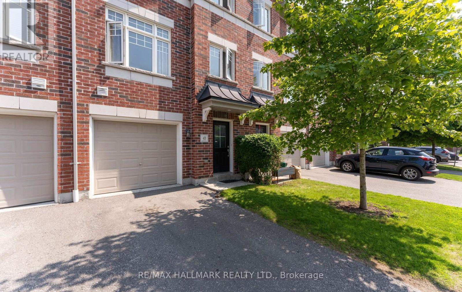Property at 43 STREATHERN WAY image 2