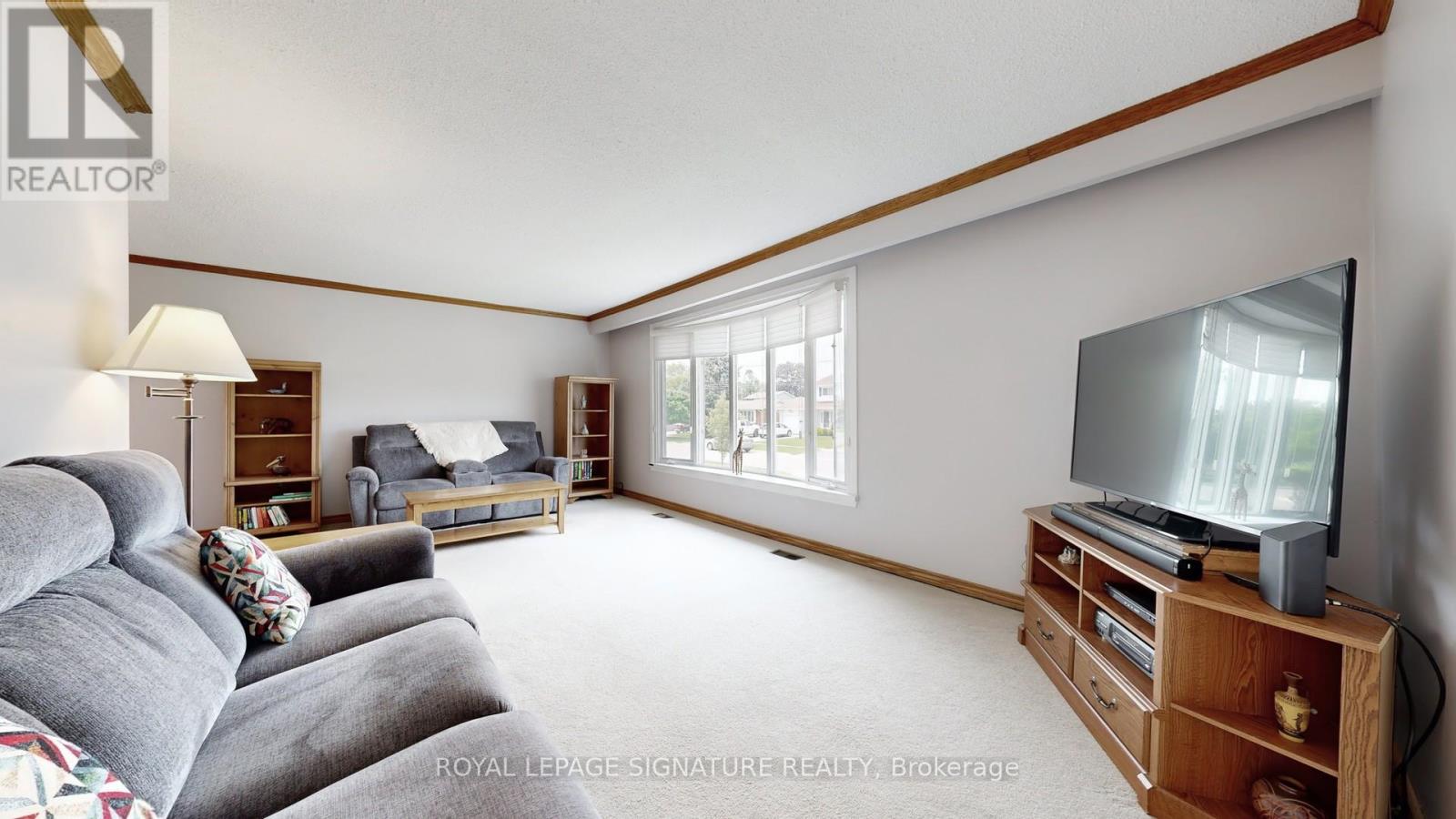Property at 805 BATORY AVENUE image 4