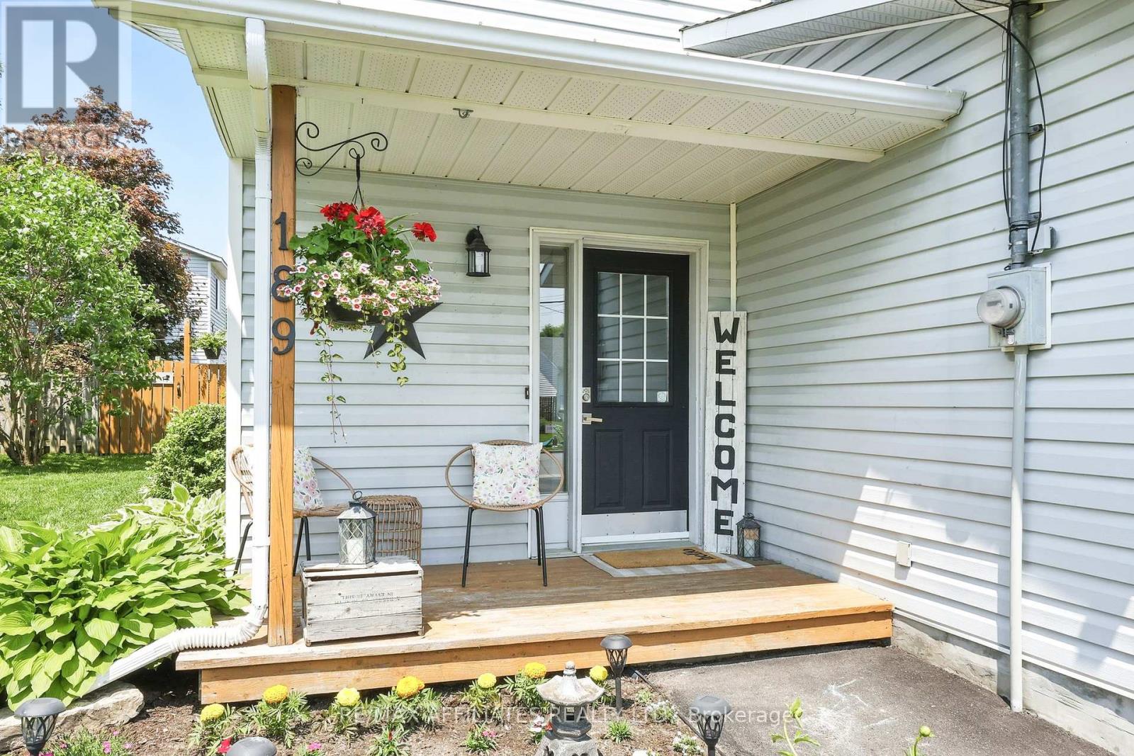 189 Morris Street, Carleton Place, Ontario  K7C 4M8 - Photo 3 - X12199890