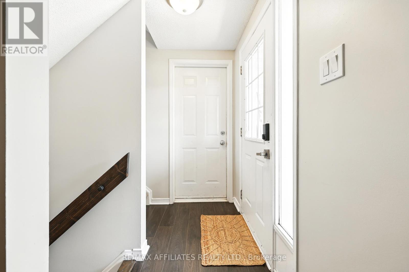 189 Morris Street, Carleton Place, Ontario  K7C 4M8 - Photo 6 - X12199890