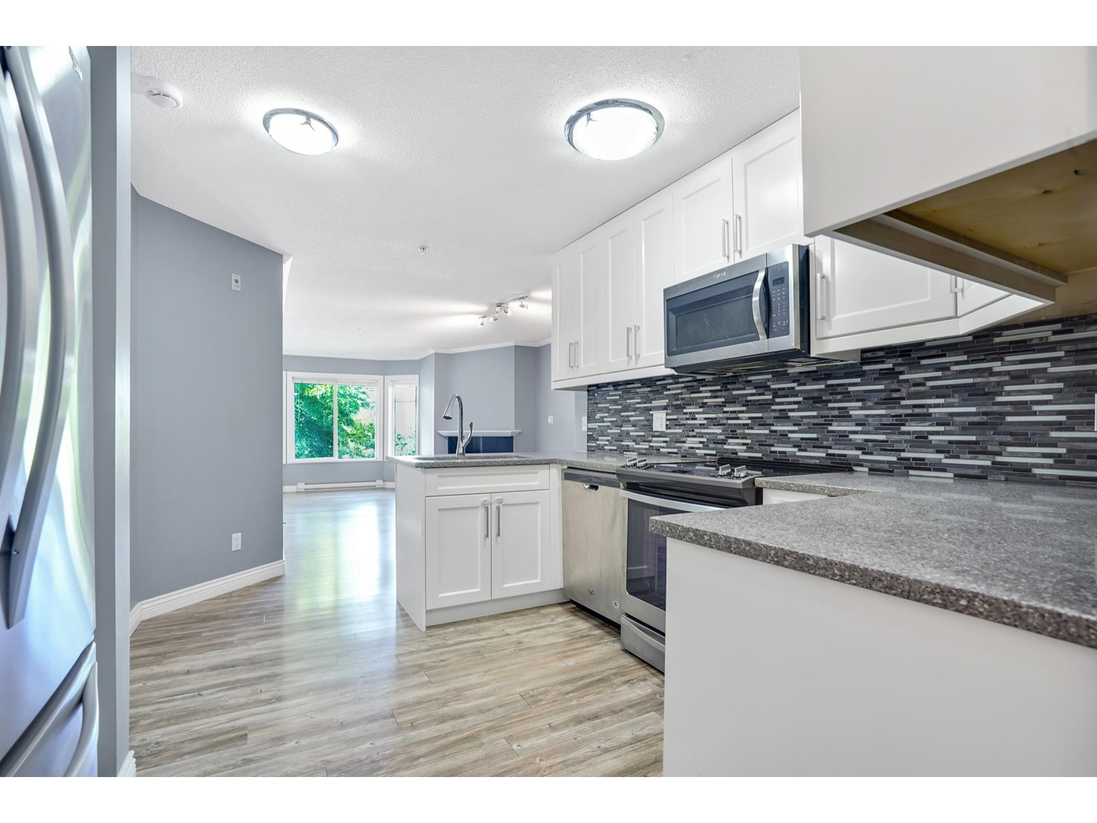 212 12110 80 Avenue, Surrey, British Columbia  V3W 0V2 - Photo 13 - R3012004
