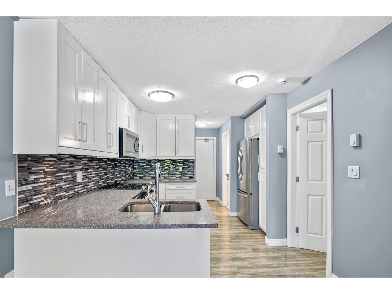 212 12110 80 Avenue, Surrey, British Columbia  V3W 0V2 - Photo 12 - R3012004