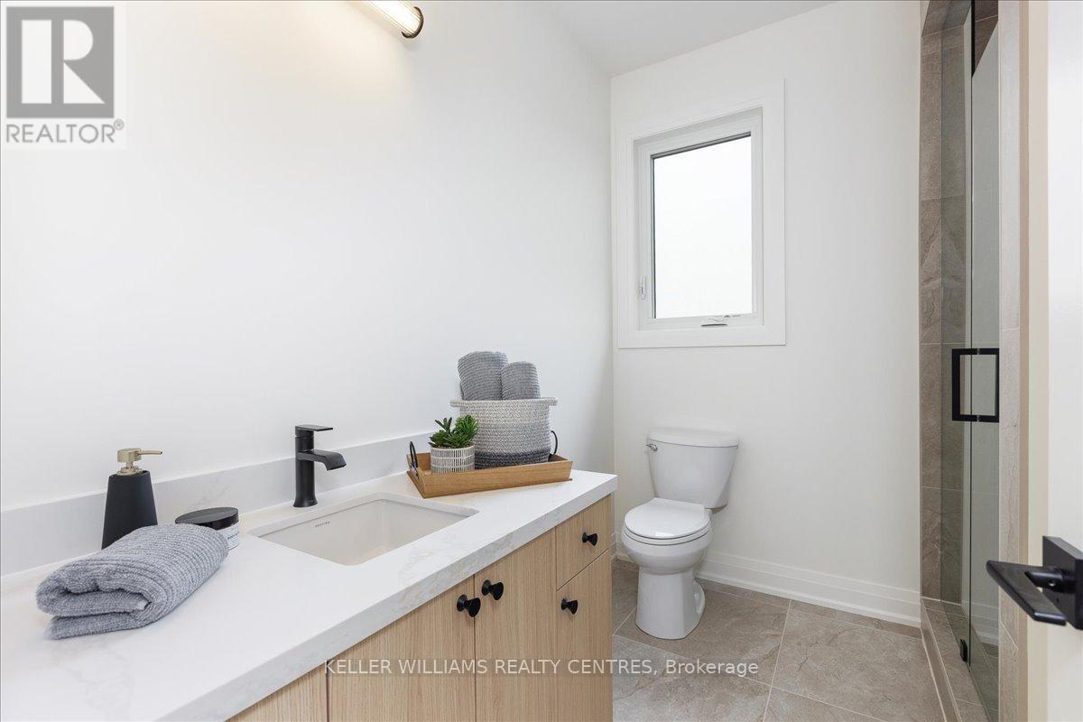 147 Lake Drive E, Georgina, Ontario  L4P 0S7 - Photo 32 - N12199658