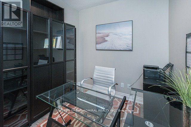 311 - 9090 Yonge Street, Richmond Hill, Ontario  L4C 0Z1 - Photo 5 - N12199675