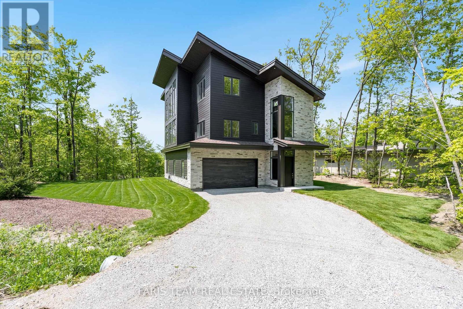 3316 Line 4 N, Oro-Medonte, Ontario  L0L 2L0 - Photo 2 - S12199638