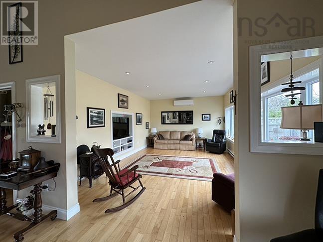 28 Lakeview Drive, St. Peter's, Nova Scotia  B0E 3B0 - Photo 19 - 202512690
