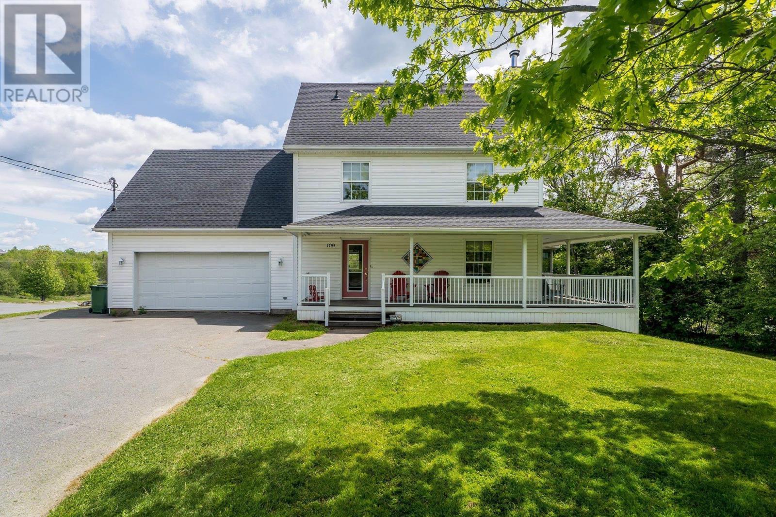 109 Highway 2, Enfield, Nova Scotia  B2T 1C8 - Photo 2 - 202513595