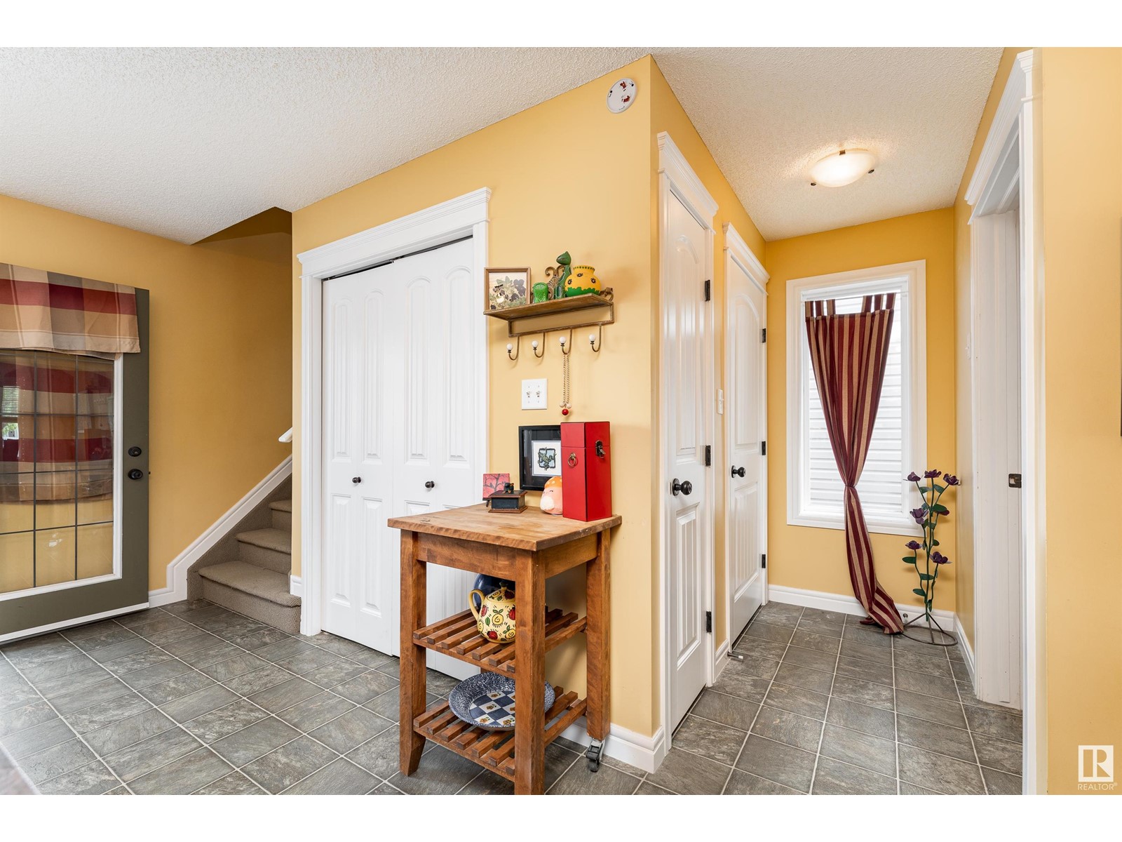20308 53 Av Nw, Edmonton, Alberta  T6M 2Y9 - Photo 8 - E4440618