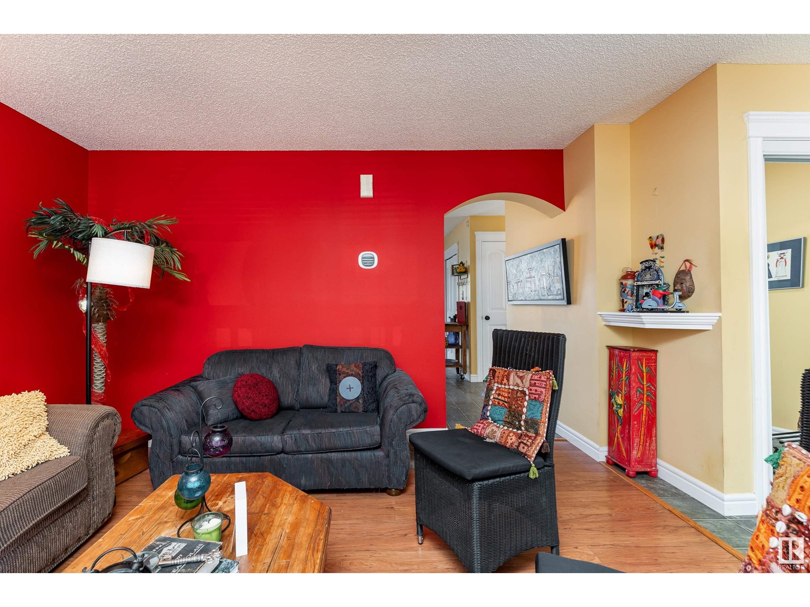 20308 53 Av Nw, Edmonton, Alberta  T6M 2Y9 - Photo 6 - E4440618