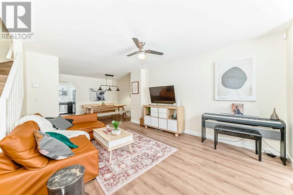Property at 2813 16 Avenue SE image 3