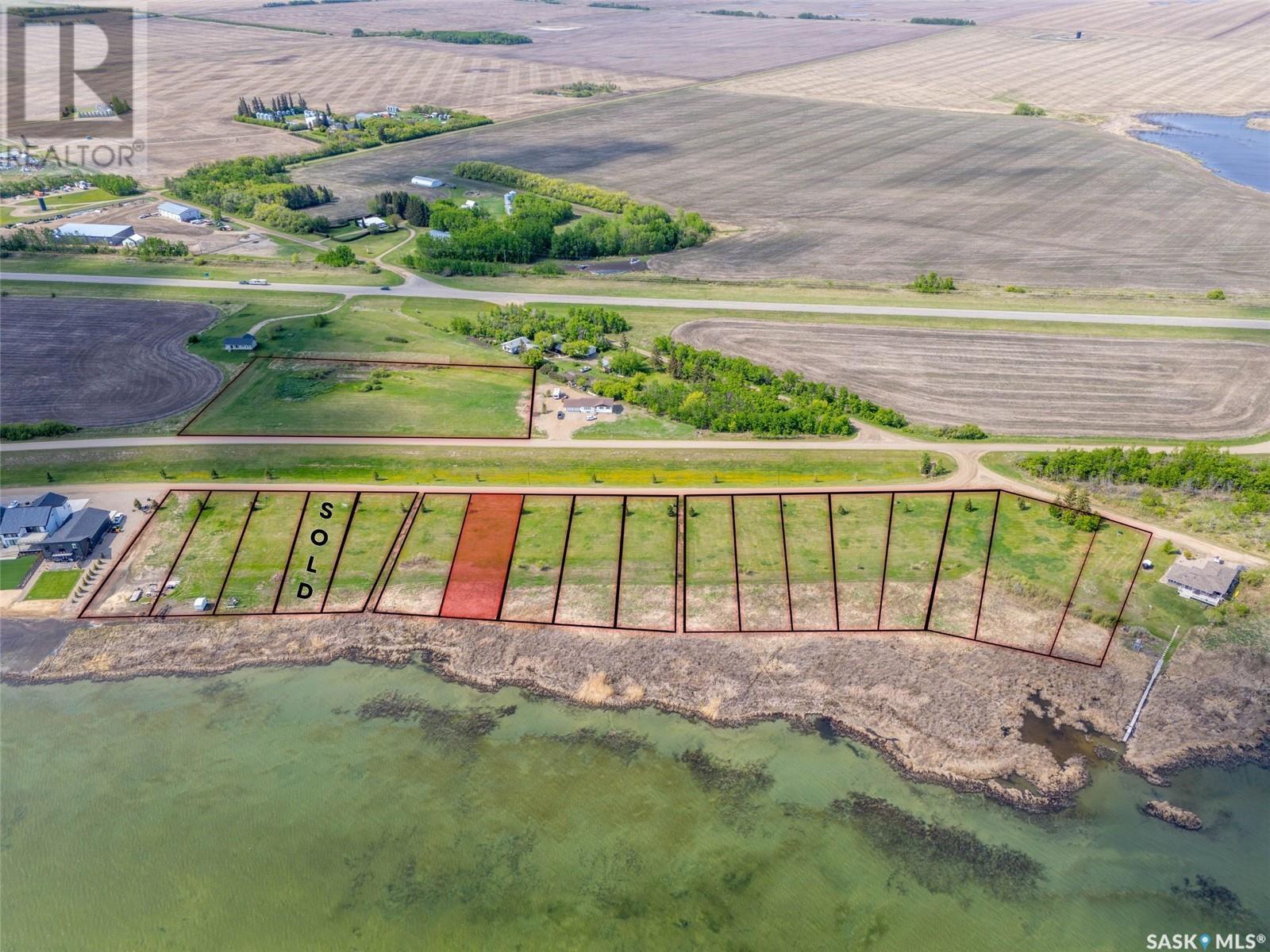 750 Lakeshore Drive, Meota, Saskatchewan  S0M 1X0 - Photo 2 - SK007503