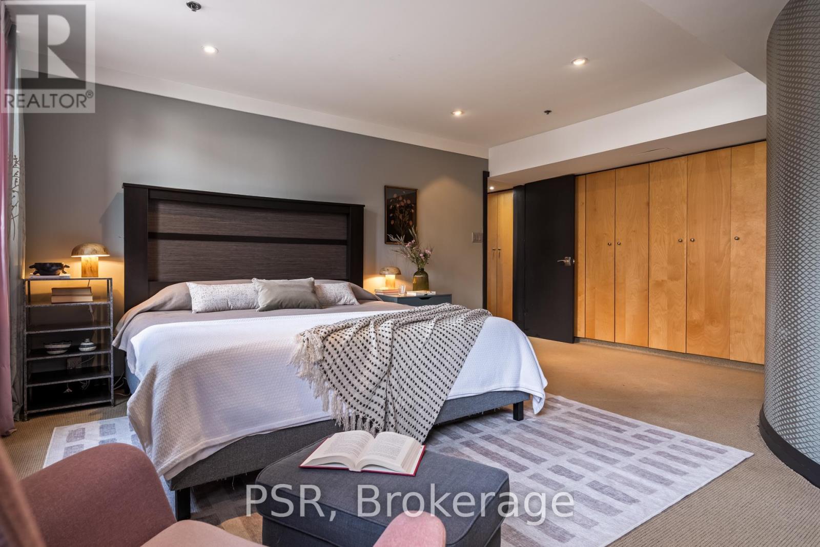 L1 - 1 Columbus Avenue, Toronto, Ontario  M6R 1S1 - Photo 31 - W12199634