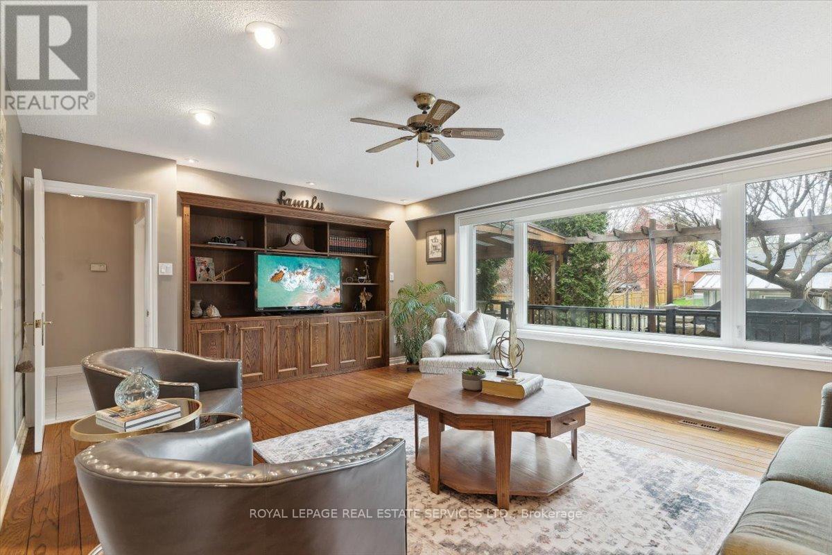 116 Clement Road, Toronto (Willowridge-Martingrove-Richview), Ontario  M9R 1Z2 - Photo 19 - W12199693