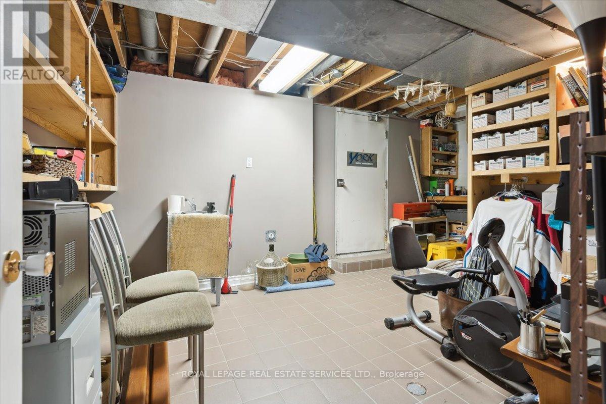 116 Clement Road, Toronto, Ontario  M9R 1Z2 - Photo 39 - W12199693