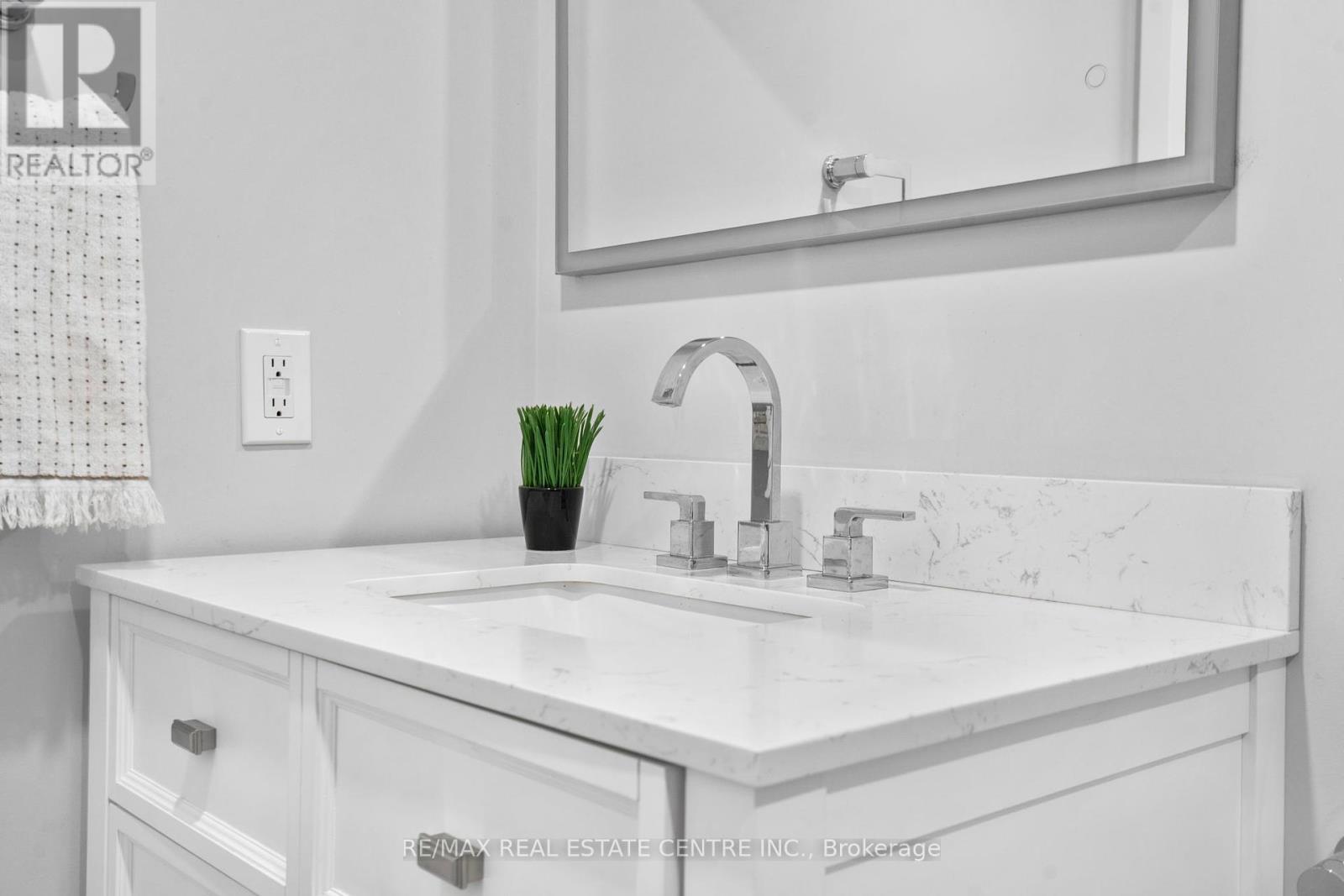 1464 Rolph Terrace, Milton (Be Beaty), Ontario  L9T 7C9 - Photo 41 - W12199719